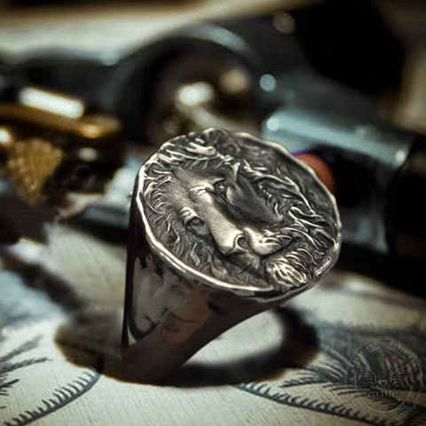 Vintage Lion King Sterling Silver Seal Ring - Gthic.com - Blog