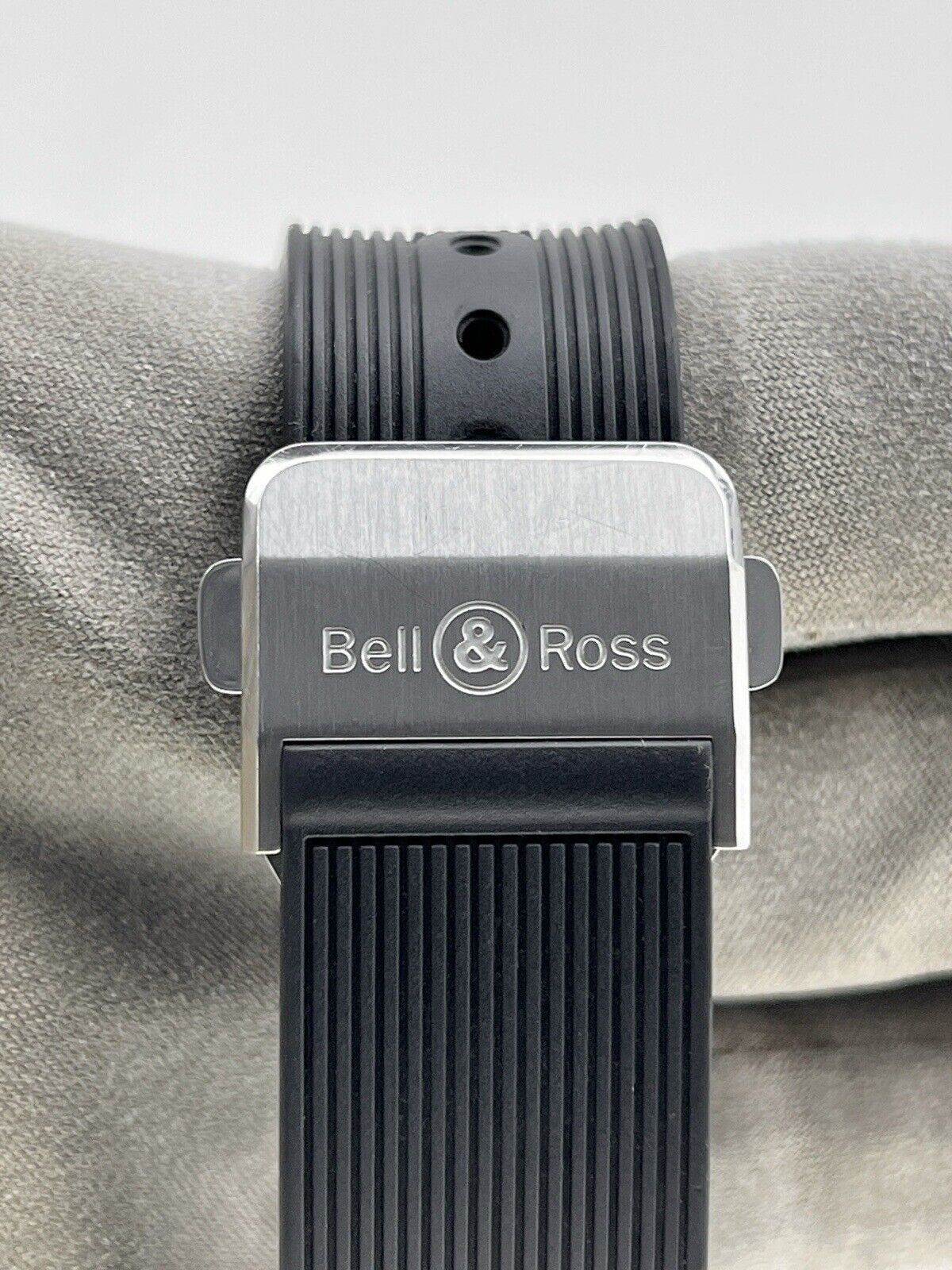 2021 Bell & Ross BR05 Automatic 40mm Black Dial Stainless Steel -Box And Papers