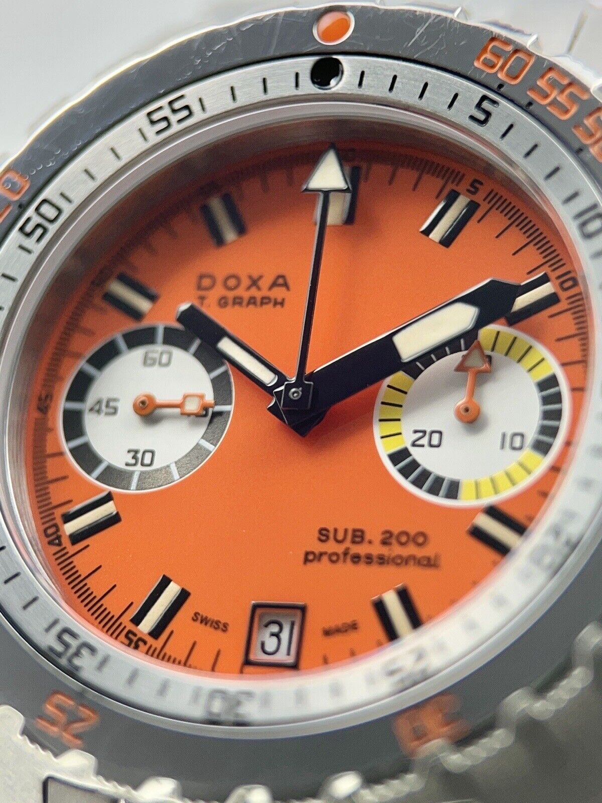 Doxa Sub 43mm Automatic Orange Dial Limited Edition Sub 200 T-Graph Box & Papers