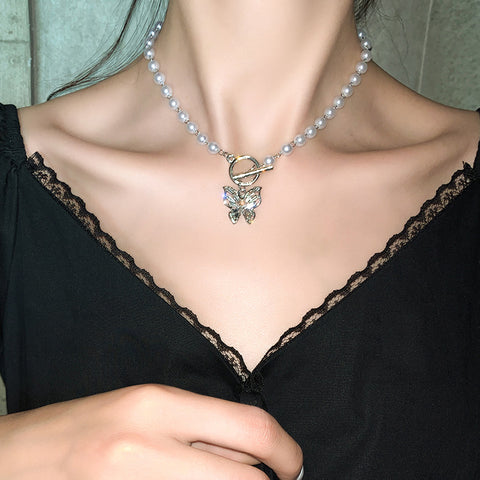 "Dreamy" Butterfly Pearl Choker Necklace