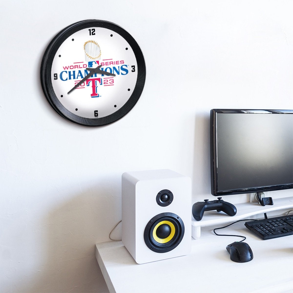 Texas Rangers: World Series Champs - Ribbed Frame Wall Clock