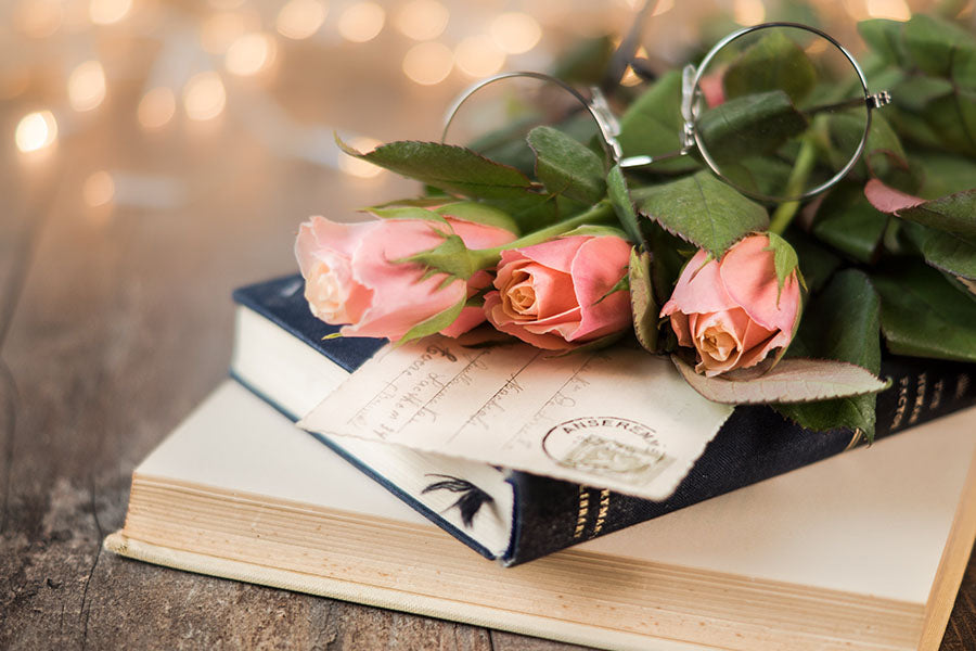 Idea 4: Literary-Themed Wedding Bridesmaid Cards