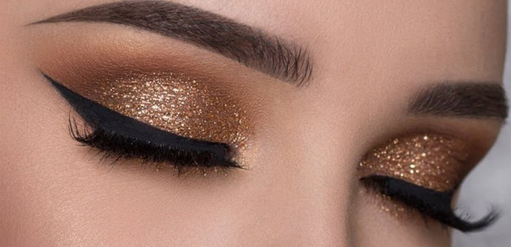 hooked eye shadow makeup