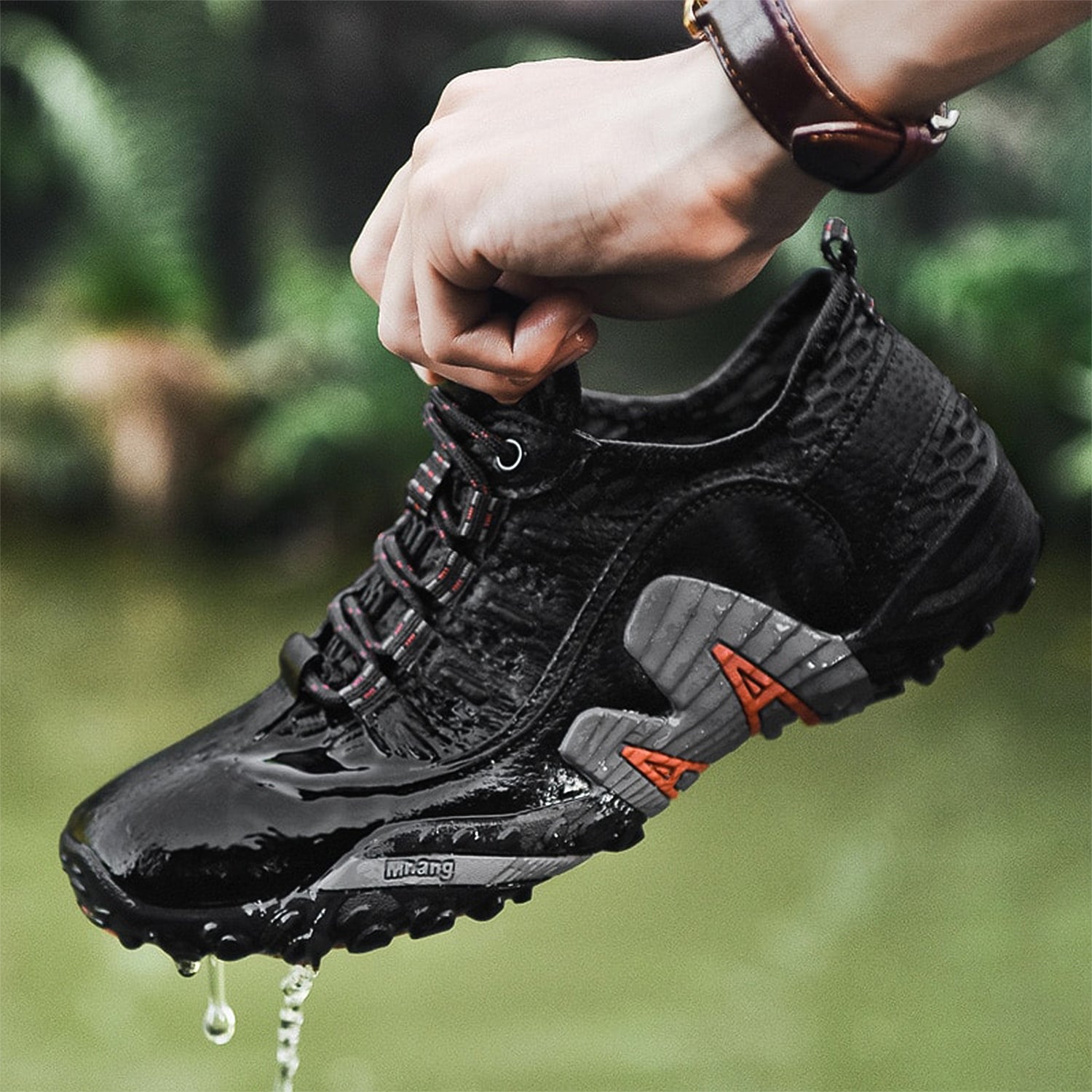 SUMMIT Hike Sneaker