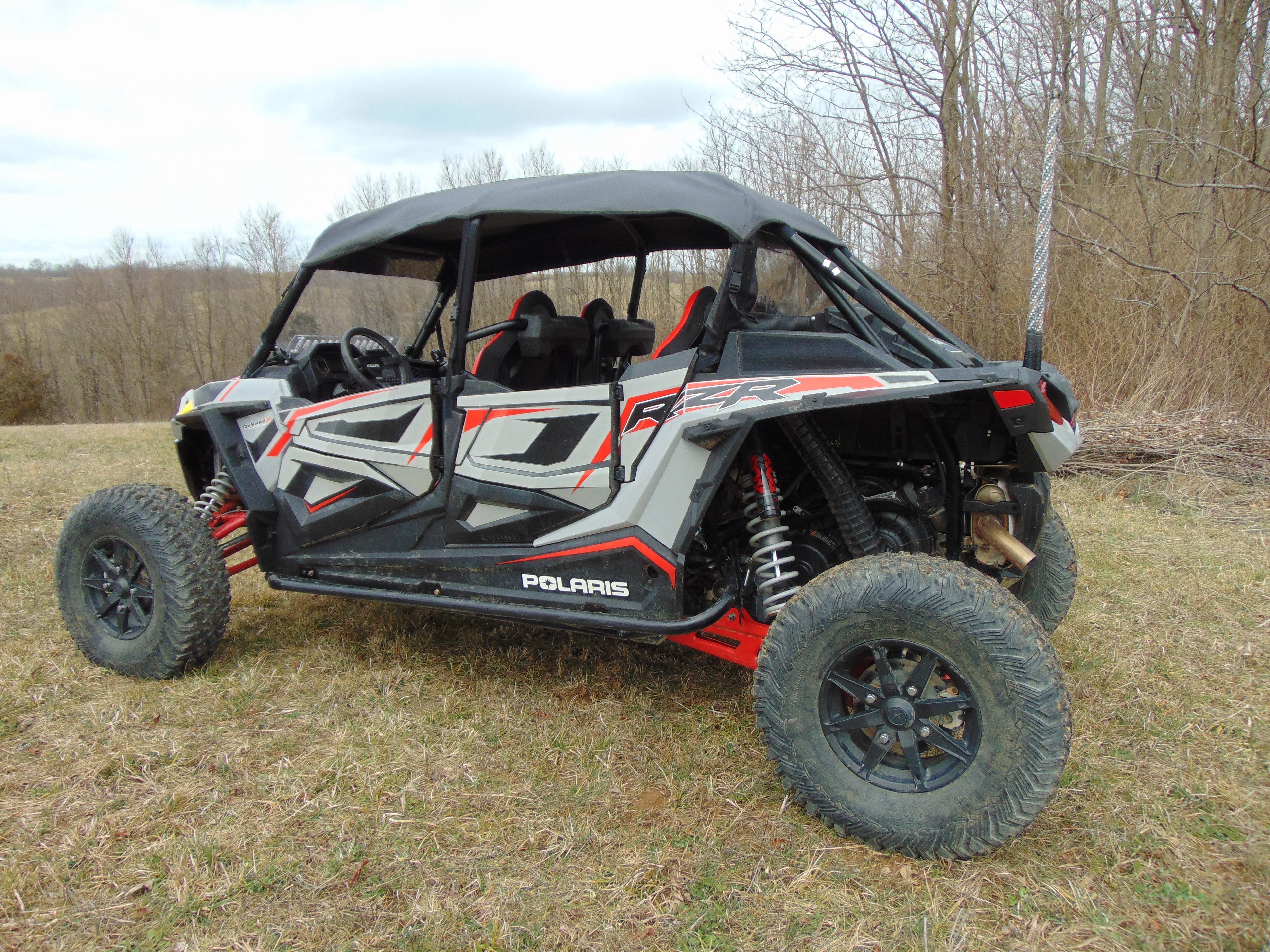 Polaris RZR XP 4 Turbo S - Soft Top