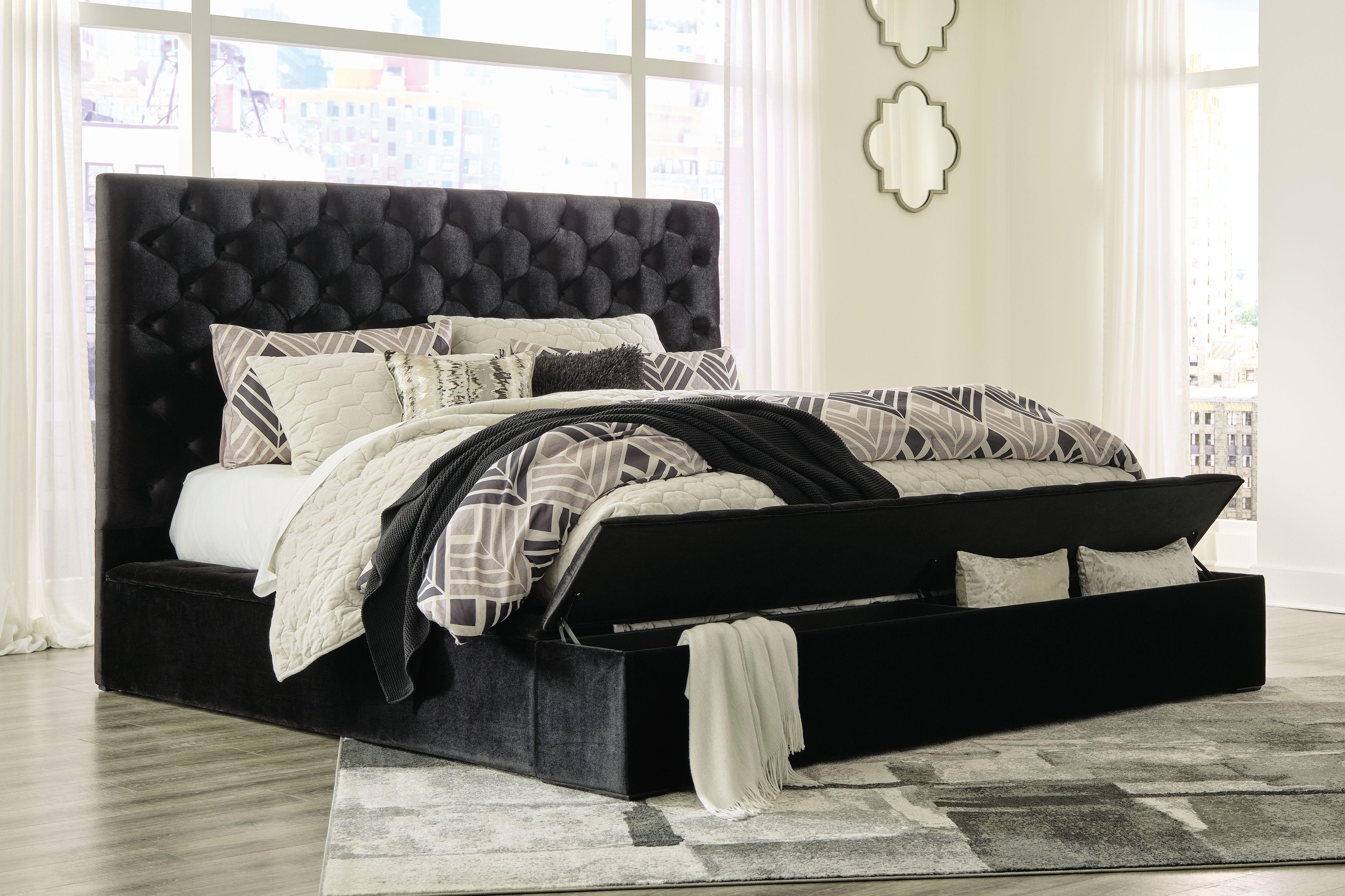 Ashley Lindenfield - Black - 7 Pc. - Dresser, Mirror, King Upholstered Bed With Storage, 2 Nightstands