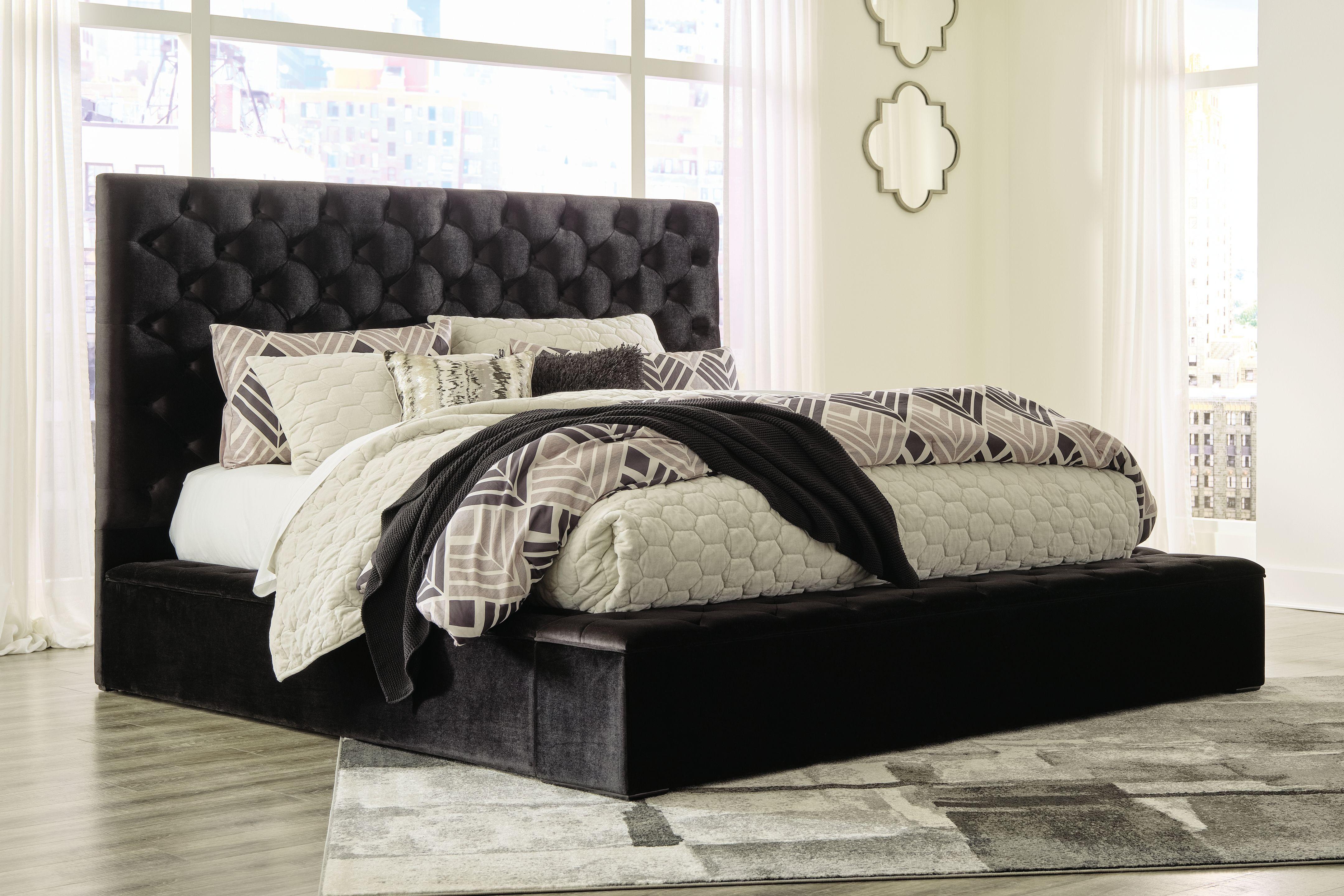 Ashley Lindenfield - Black - 7 Pc. - Dresser, Mirror, King Upholstered Bed With Storage, 2 Nightstands