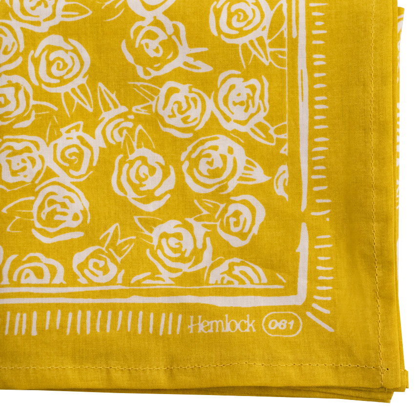 Handker Bandana: No. 061 Rosehips