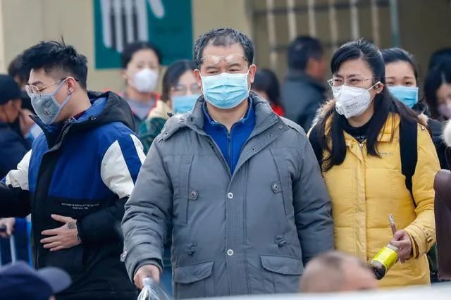 Zeng Yixin, deputy head of the National Health Commission, said at a news conference that the prevention and control of the pandemic still face challenges