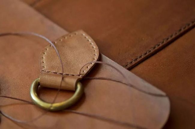 An Expert Guide of Choosing The Best Leather for Handcraft-Popmoca.com