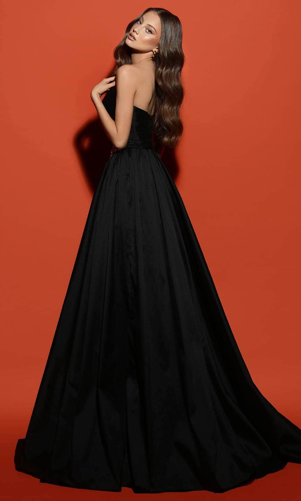 Tarik Ediz 98496 - V-Neck Strapless Evening Gown