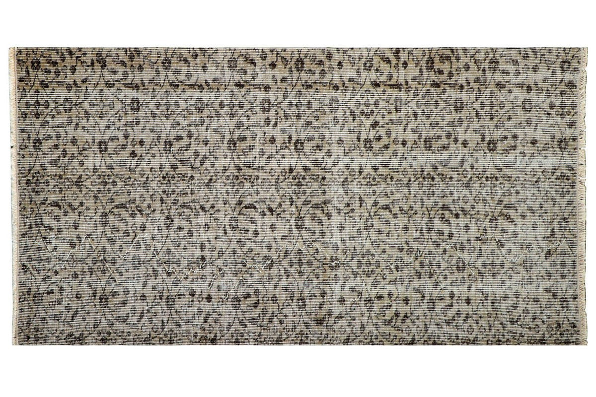 Beige Floral Pattern Vintage Carpet