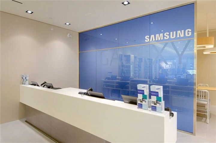 Samsung offline experience store