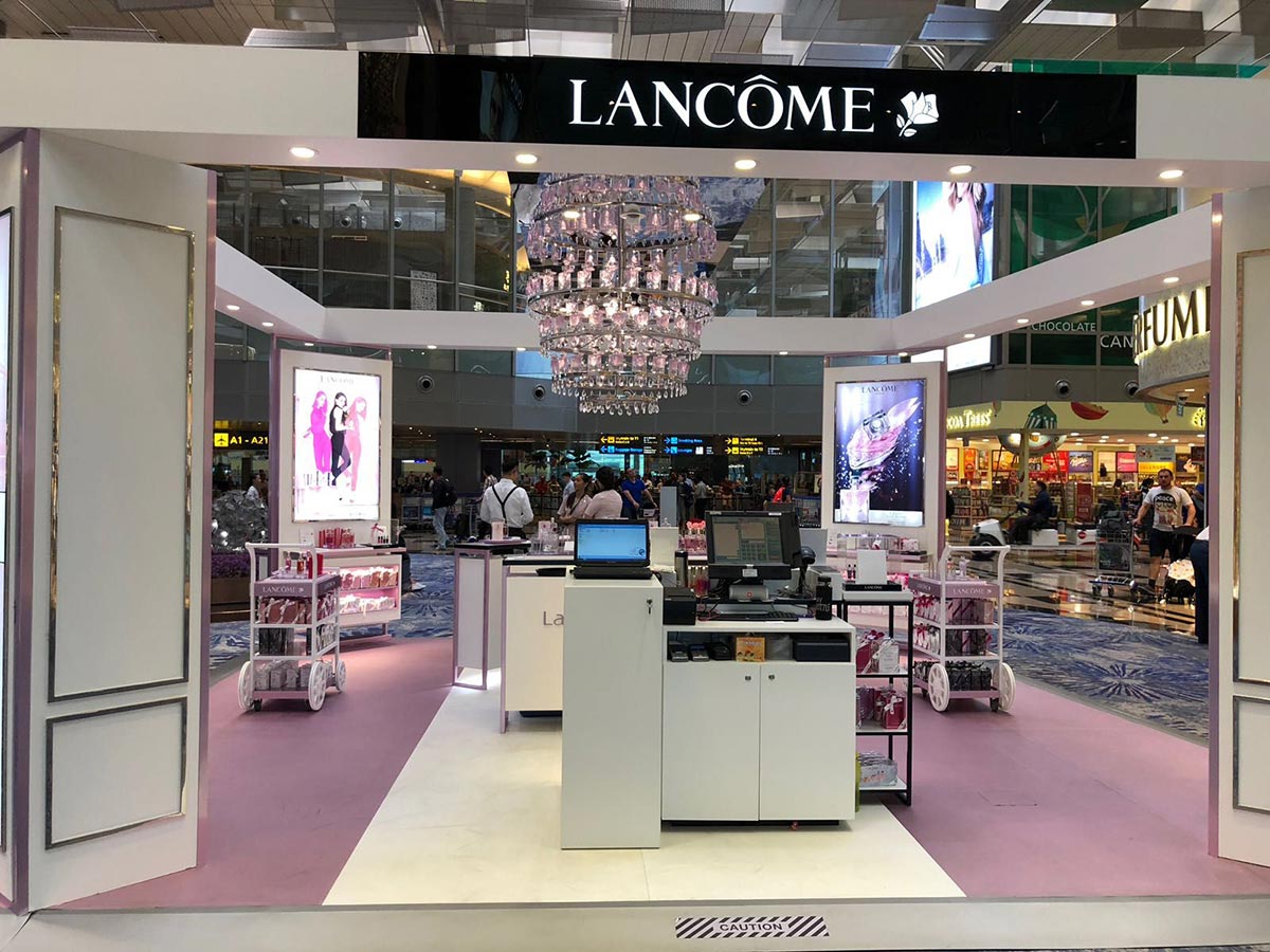 Lancôme La Vie Est Belle Pop-up Store at Singapore Changi Airport