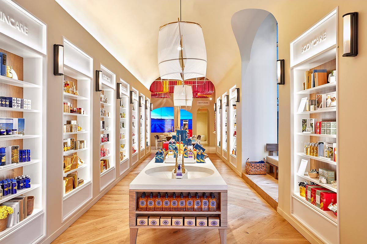 An experiential community store and flagship location in New York City’s L'Occitane Flatiron neighborhood