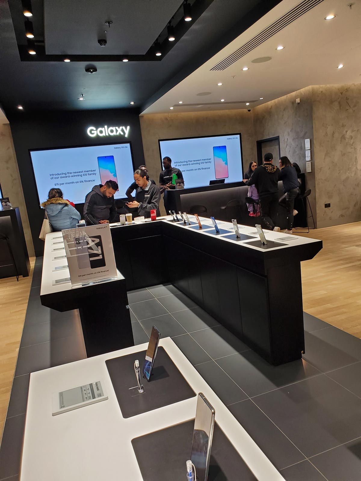 Samsung London Westfield Experience Store