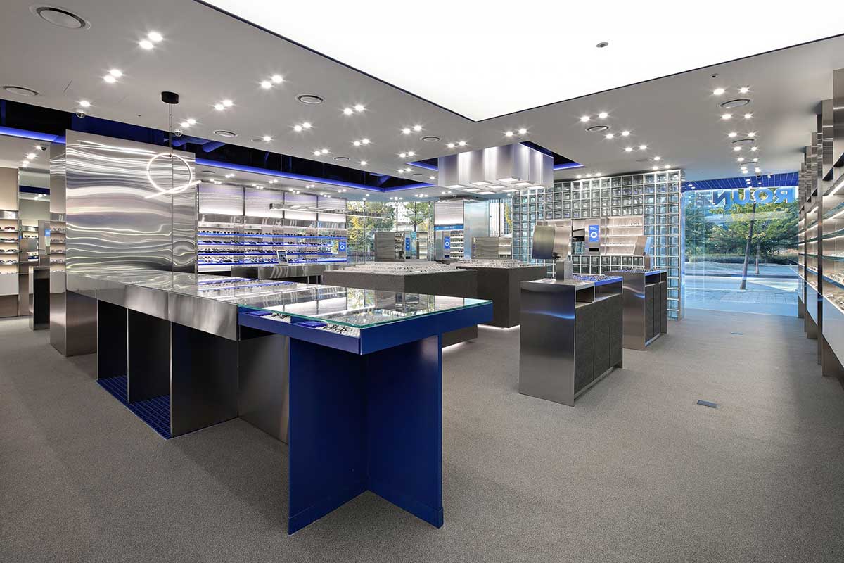 Zero-Contact Eyewear Retail Store “Rounz” in South Korea