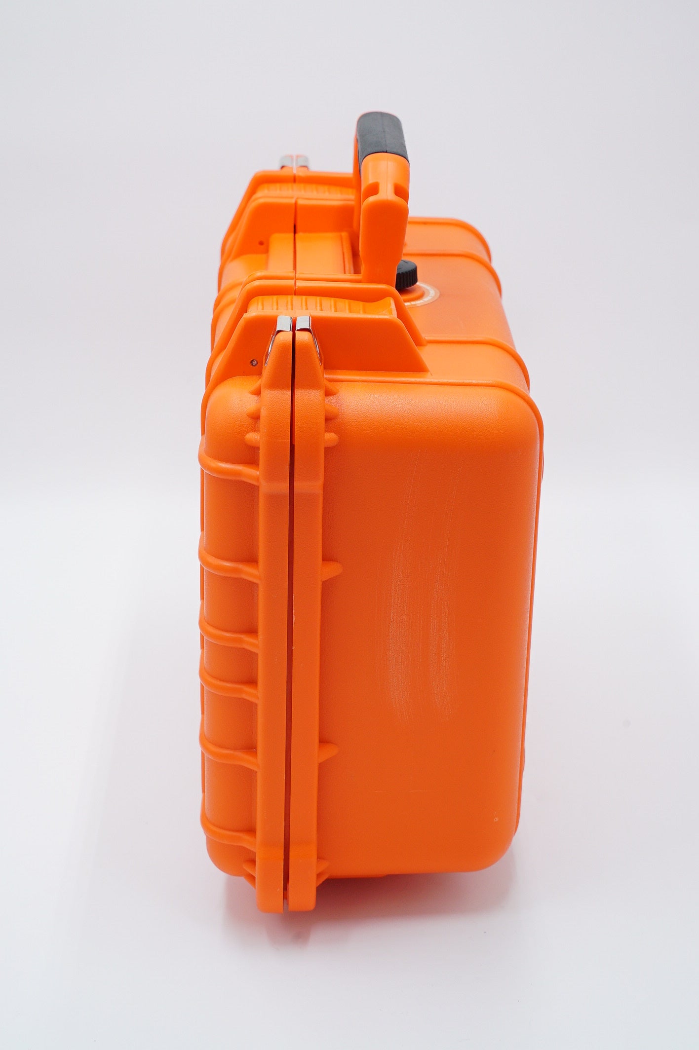 Apache 2800 Waterproof Hard Case, Used
