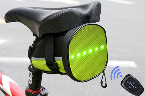 led saddle bag with signal light