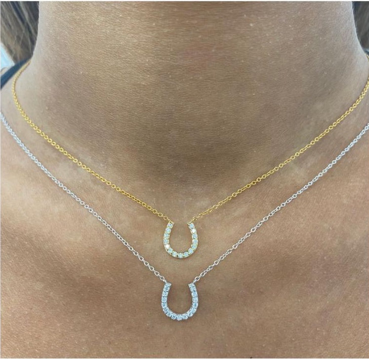 14k Gold Ladies Diamond Lucky Horseshoe Necklace