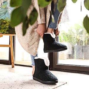 VeraCosy Ladies' Cable Knit Boots