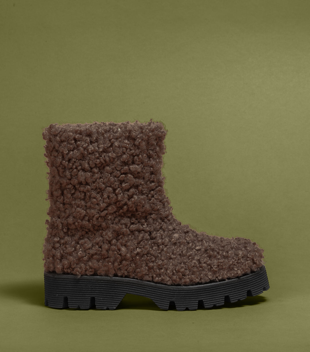 Varuna: Brown Shearling