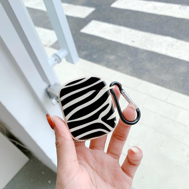 Zebra Stripes Pattern AirPods Case