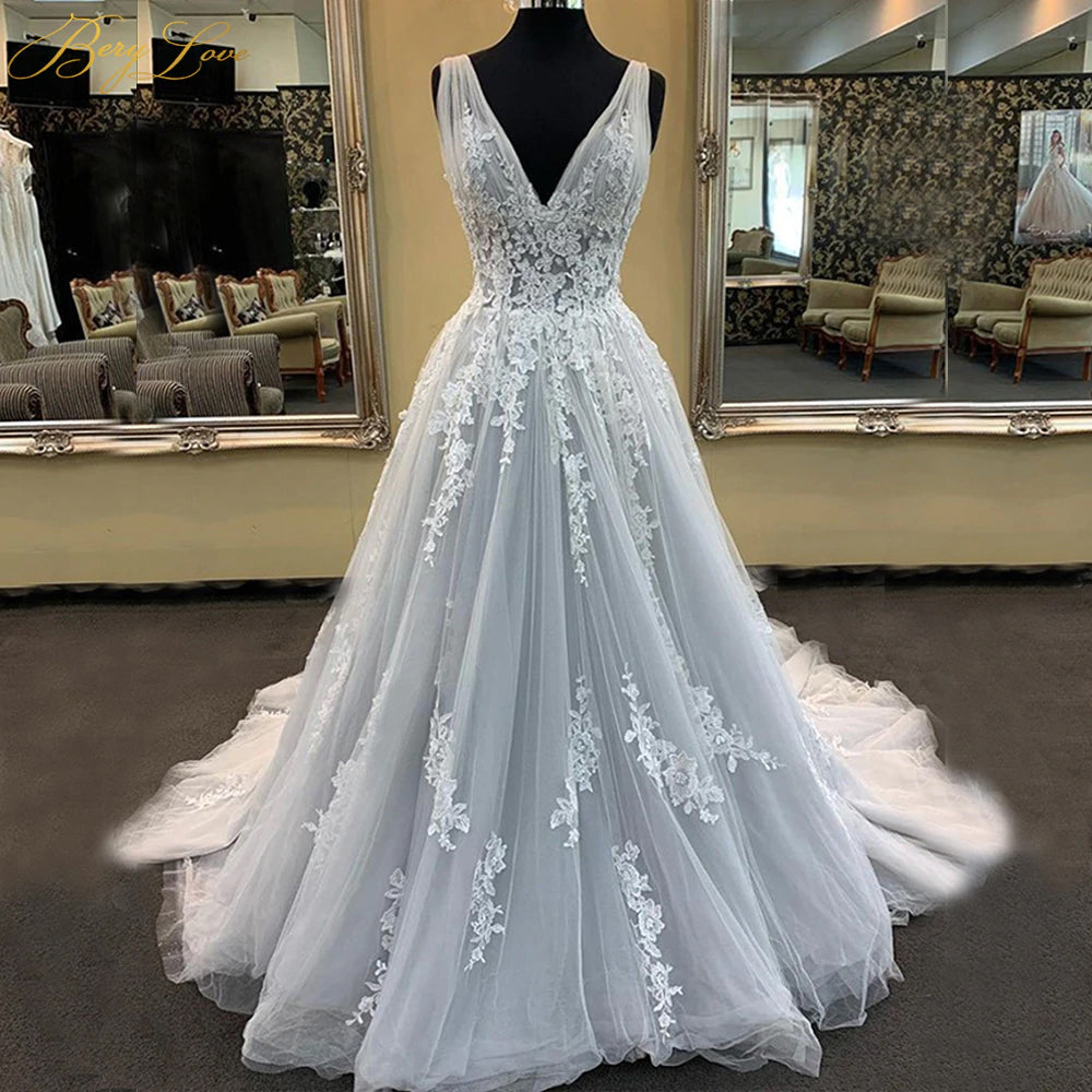 Sexy Gray Tulle Plunge Neckline with 3D Floral Appliques