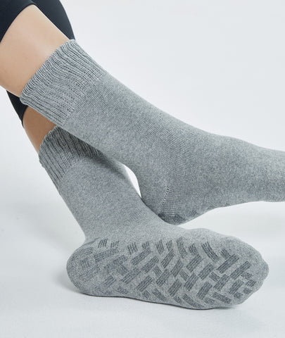 Why do hospital socks have to be high-top? – Kayhoma