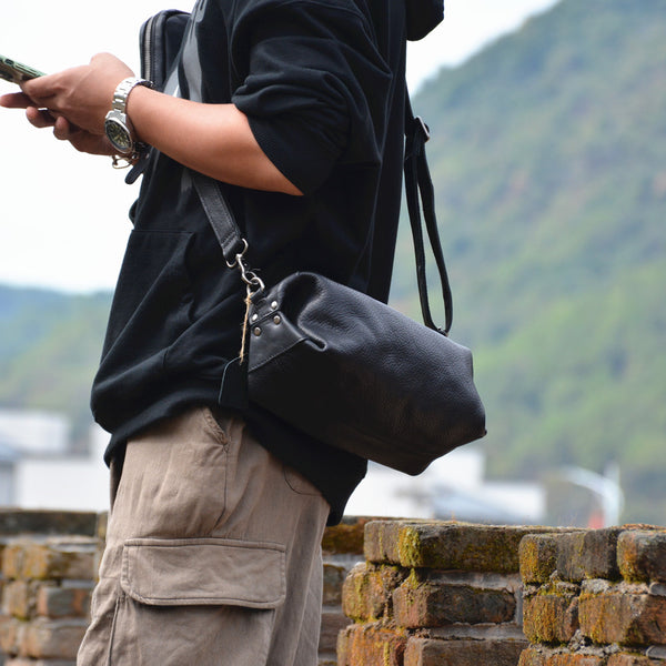 台灣李記皮具 李記 原創真皮手工 鞣製職人技 簡約軟皮單肩包 1501號 頭層牛皮包包 皮革 原創手工真皮 皮件