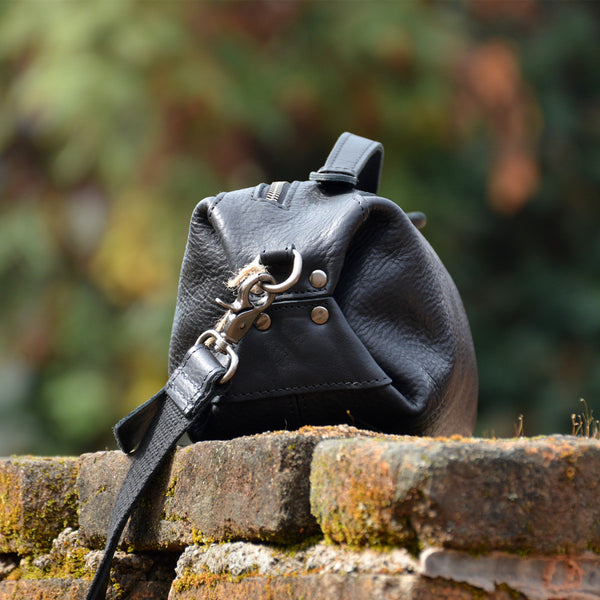 台灣李記皮具 李記 原創真皮手工 鞣製職人技 簡約軟皮單肩包 1501號 頭層牛皮包包 皮革 原創手工真皮 皮件