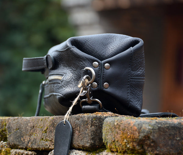 台灣李記皮具 李記 原創真皮手工 鞣製職人技 簡約軟皮單肩包 1501號 頭層牛皮包包 皮革 原創手工真皮 皮件