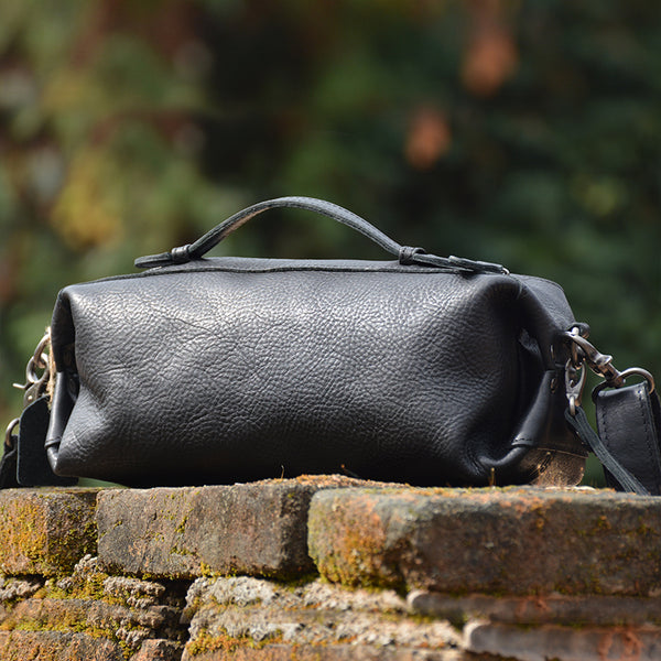 台灣李記皮具 李記 原創真皮手工 鞣製職人技 簡約軟皮單肩包 1501號 頭層牛皮包包 皮革 原創手工真皮 皮件