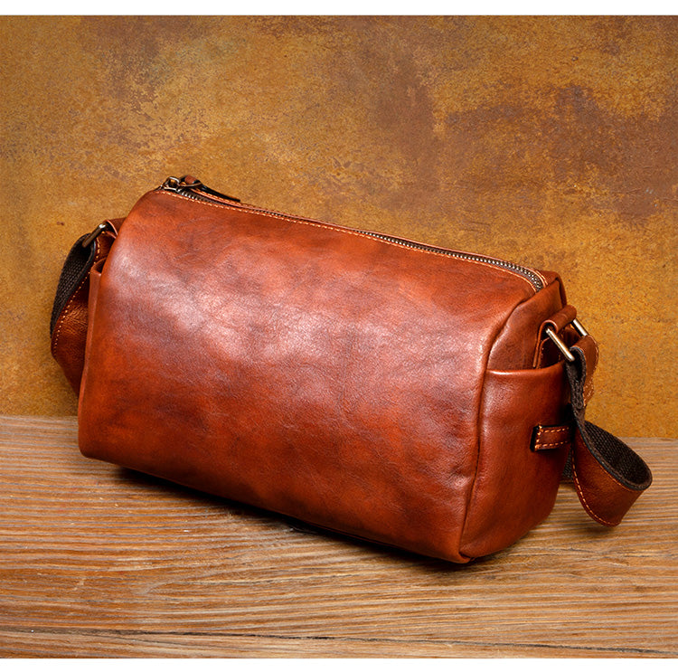 台灣李記皮具 李記 原創真皮手工 牛革 橫款橢筒包 3930號 頭層牛皮包包 皮革 原創手工真皮 皮件