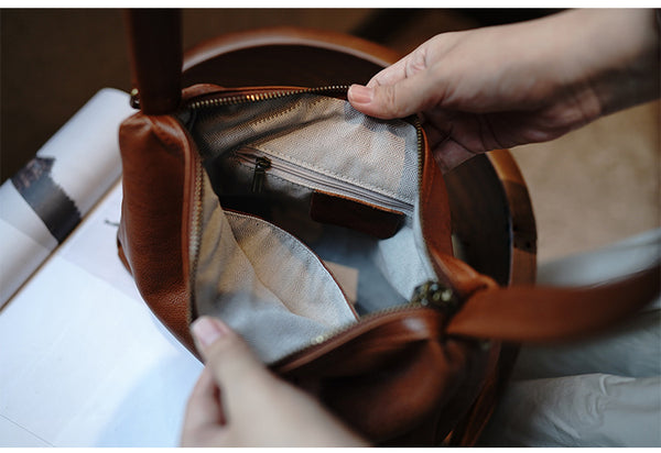 Taiwan Lee Kee Leather Goods Lee Kee original handmade genuine leather rationalization few high-end sense Wai no Shita doctor bag No. 2205 first layer cowhide bag leather original handmade genuine leather leather goods