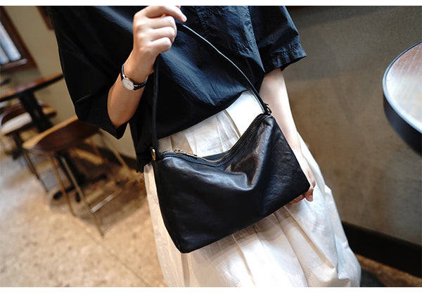 Taiwan Lee Kee Leather Goods Lee Kee original handmade genuine leather rationalization few high-end sense Wai no Shita doctor bag No. 2205 first layer cowhide bag leather original handmade genuine leather leather goods