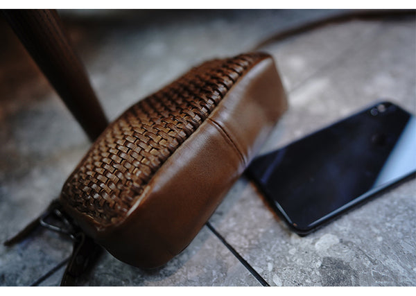 สินค้าเครื่องหนัง Lee Kee ของไต้หวัน Lee Kee หนังแท้ทำด้วยมือ ジッパーล็อคทอมือ り สไตล์ต่างประเทศ レ กระเป๋าสะพายไหล่ M2011 กระเป๋าหนังวัวชั้นแรก หนังวัวแท้ที่ทำด้วยมือ สินค้าเครื่องหนัง