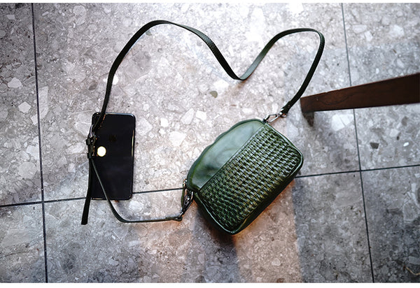 สินค้าเครื่องหนัง Lee Kee ของไต้หวัน Lee Kee หนังแท้ทำด้วยมือ ジッパーล็อคทอมือ り สไตล์ต่างประเทศ レ กระเป๋าสะพายไหล่ M2011 กระเป๋าหนังวัวชั้นแรก หนังวัวแท้ที่ทำด้วยมือ สินค้าเครื่องหนัง