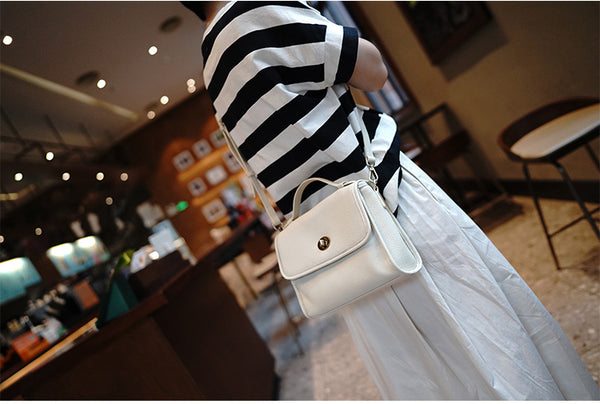 Taiwan Lee Kee Leather Goods Lee Kee Original Handmade Leather Highly Handmade Sensato Ryuko Messenger Bag No. M2212 First Layer Cowhide Bag Leather Original Handmade Leather Leather Goods