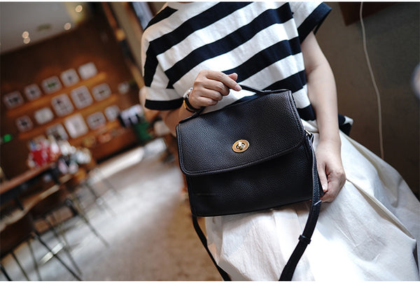 Taiwan Lee Kee Leather Goods Lee Kee Original Handmade Leather Highly Handmade Sensato Ryuko Messenger Bag No. M2212 First Layer Cowhide Bag Leather Original Handmade Leather Leather Goods