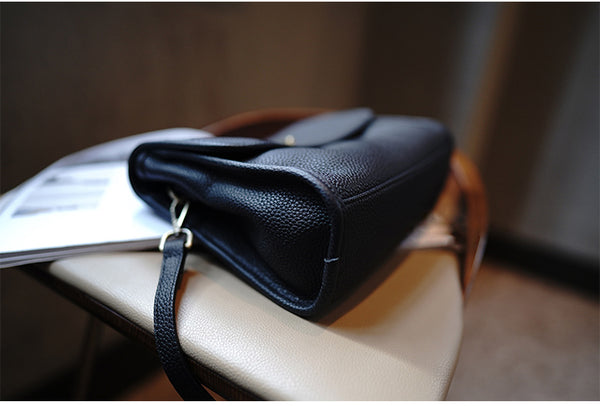 Taiwan Lee Kee Leather Goods Lee Kee Original Handmade Leather Highly Handmade Sensato Ryuko Messenger Bag No. M2212 First Layer Cowhide Bag Leather Original Handmade Leather Leather Goods