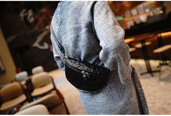 Taiwan Lee Kee Leather Goods Lee Kee original handmade genuine leather washed wrinkled folk wide shoulder strap half yen saddle bag No. M1906 first layer cowhide bag leather original handmade genuine leather leather goods