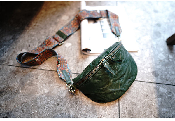 Taiwan Lee Kee Leather Goods Lee Kee original handmade genuine leather washed wrinkled folk wide shoulder strap half yen saddle bag No. M1906 first layer cowhide bag leather original handmade genuine leather leather goods