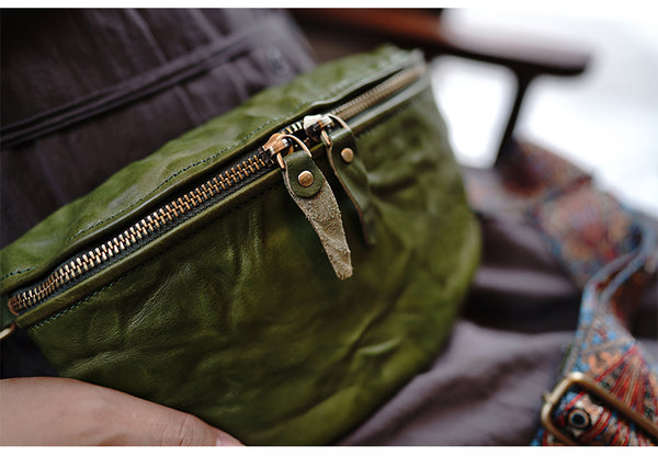 Taiwan Lee Kee Leather Goods Lee Kee original handmade genuine leather washed wrinkled folk wide shoulder strap half yen saddle bag No. M1906 first layer cowhide bag leather original handmade genuine leather leather goods