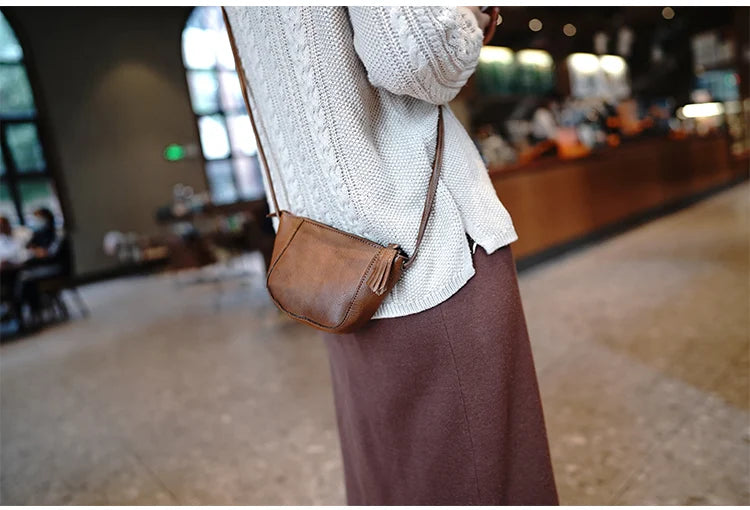 Taiwan Lee Kee Leather Goods Lee Kee original leather handmade Zhilin cow leather ancient leather shoulder bag -Mini small bag No. M2815 first layer cowhide bag leather original handmade leather leather goods