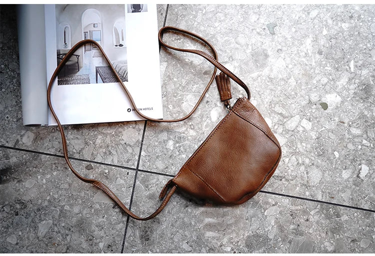 Taiwan Lee Kee Leather Goods Lee Kee original leather handmade Zhilin cow leather ancient leather shoulder bag -Mini small bag No. M2815 first layer cowhide bag leather original handmade leather leather goods