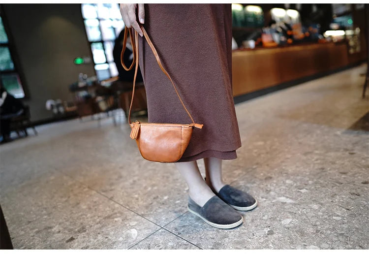 Taiwan Lee Kee Leather Goods Lee Kee original leather handmade Zhilin cow leather ancient leather shoulder bag -Mini small bag No. M2815 first layer cowhide bag leather original handmade leather leather goods