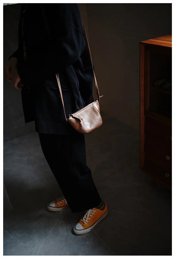 Taiwan Lee Kee Leather Goods Lee Kee original leather handmade Zhilin cow leather ancient leather shoulder bag -Mini small bag No. M2815 first layer cowhide bag leather original handmade leather leather goods