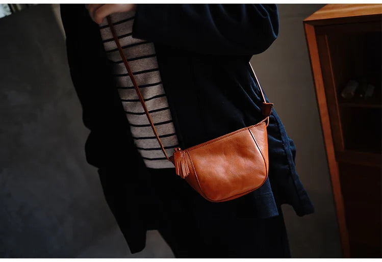 Taiwan Lee Kee Leather Goods Lee Kee original leather handmade Zhilin cow leather ancient leather shoulder bag -Mini small bag No. M2815 first layer cowhide bag leather original handmade leather leather goods