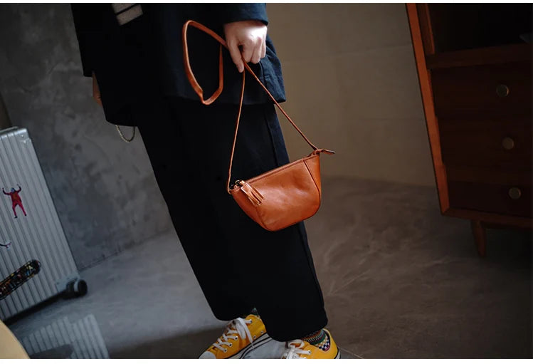 Taiwan Lee Kee Leather Goods Lee Kee original leather handmade Zhilin cow leather ancient leather shoulder bag -Mini small bag No. M2815 first layer cowhide bag leather original handmade leather leather goods